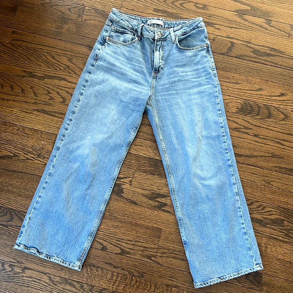 Wide leg Zara jeans size 6